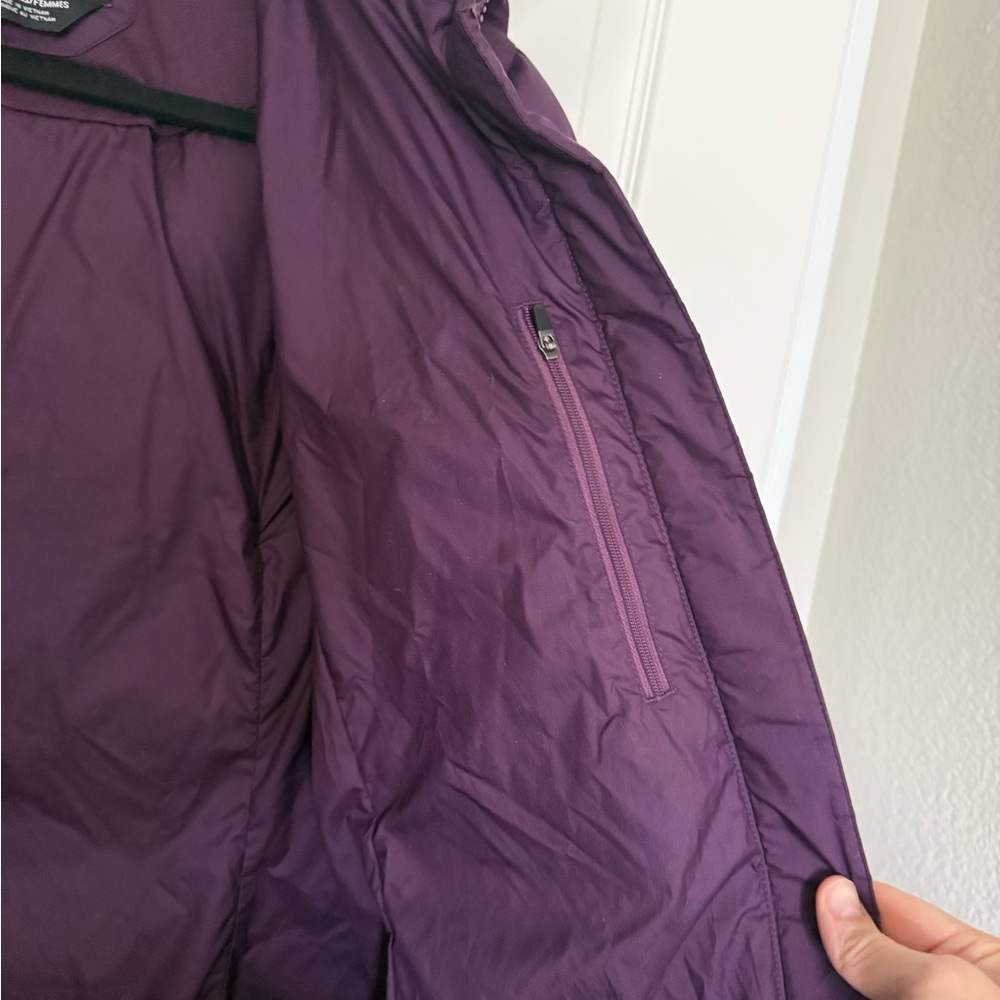 Patagonia Deep Purple Outerwear - Picture 6 of 6